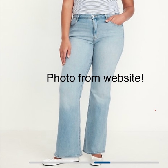 Old navy wow flare jeans. Plus - Picture 9 of 9